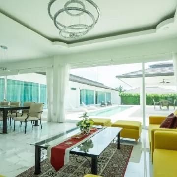 Pool Villa CoaSea - 2min from Thung wua lan Beach Отели в г. Район Патхио