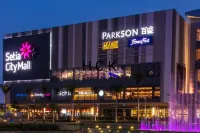 Mall Suite at Sunsuria Setia Alam by HCK - Bergblick