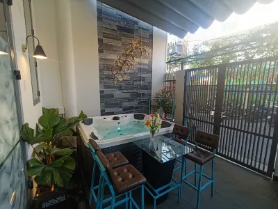 Aroma Beach