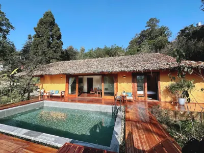 Pine Villa Hotels in 