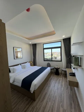 Hali Hotel Da Lat Отели в г. Далат