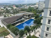Verdon Parc Davao City with Balcony by darpm - 游泳池
