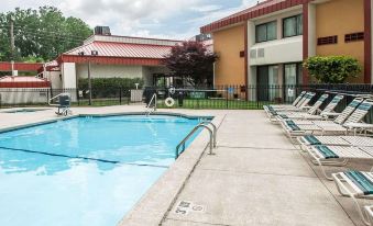 Cambridge Hotel - Kansas City
