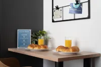 Central Bonn Apartments I home2share - breakfast