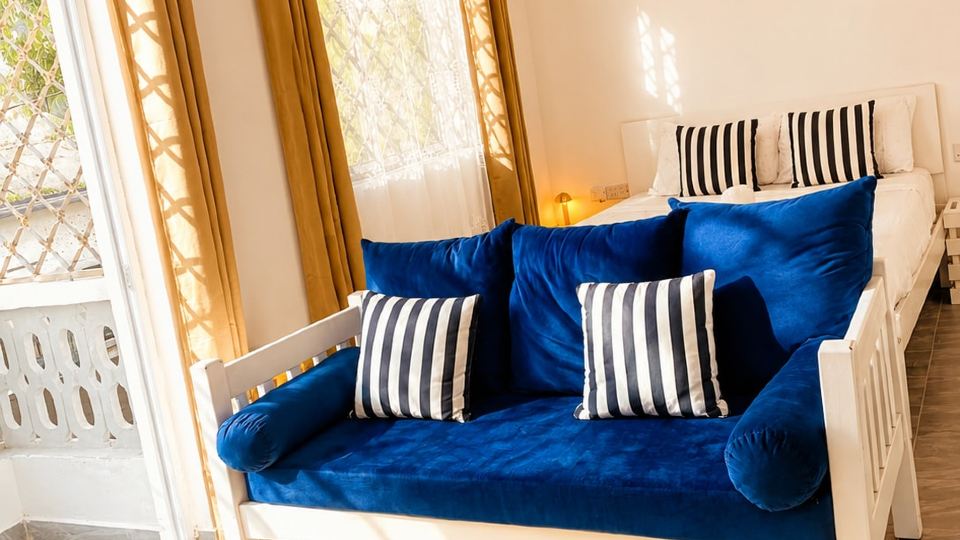 Rooftop Pool Studio | Mtwapa | Parking + WiFi