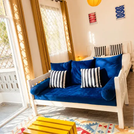 Rooftop Pool Studio | Mtwapa | Parking + WiFi