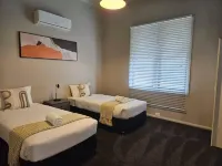 บ้านเดี่ยว 3 ห้องนอน 2 ห้องน้ำส่วนตัว ขนาด 800 ตร.ม. – เชสส์น็อค - 2 ดาว