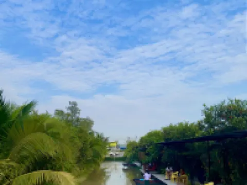 คลองคาเฟ่แอนด์รีสอร์ท โรงแรมในอำเภอ ธัญบุรี