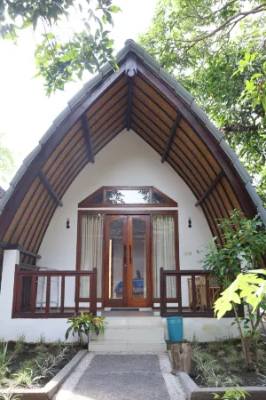 Rumah Gemala Gili Air Отели рядом с достопримечательностью «Slow Spa»