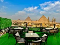 Kayan Pyramids View Hotel