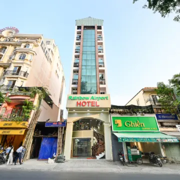 Rainbow Airport Hotel Отели рядом с достопримечательностью «Парк Dam Sen»