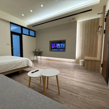 All In One Entire Home Отели рядом с достопримечательностью «Храм Вуфэй»