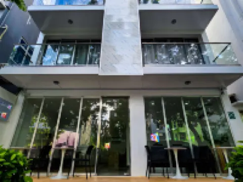 Terminal 27 Hotels in Malé