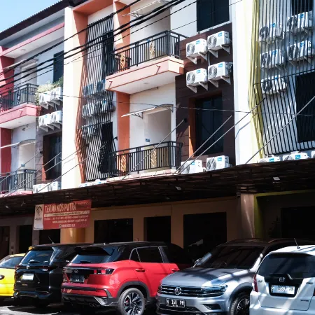 Griya Kendedes near Soekarno Hatta Malang
