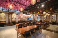 Norah Hotel (Vinh Yen) - Park Yeri
