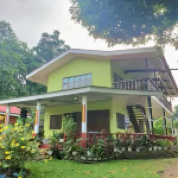 Exclusive 2BR Apartment with Pool and Direct Beach Access Hotels in 