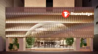 Travelodge Osaka Shinsaibashi - 3-Star