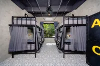 MEE DEE Hostel
