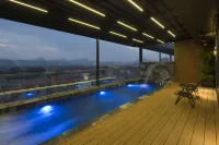 BBQ Hotel Lạng Sơn with Swimming Pool - Park Yeri