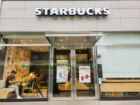 Stayrium Seoul Sagajeong - pemandangan pegunungan