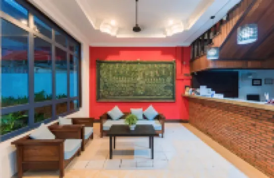 VPlus Hotel