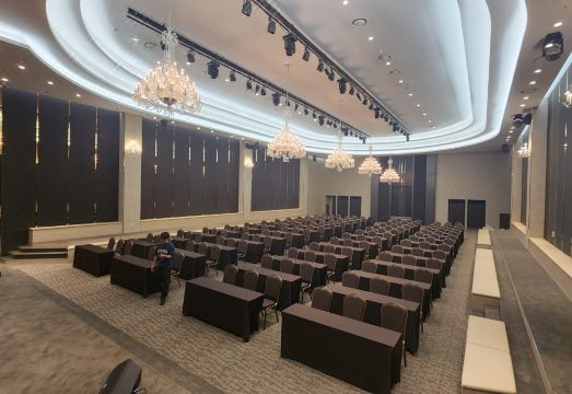 호텔 주차 및 편의시설