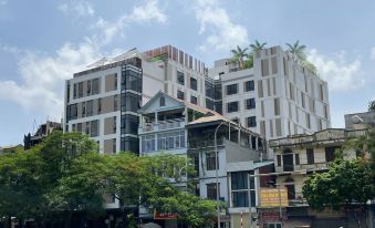 GrandView Hotel & Residence