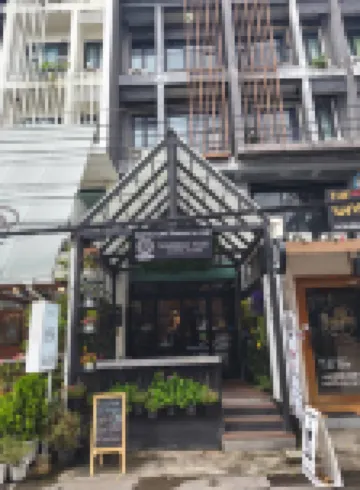 Nimman Nest Hostel & Cafe โรงแรมใกล้สำนักทะเบียนและประมวลผล มหาวิทยาลัยเชียงใหม่