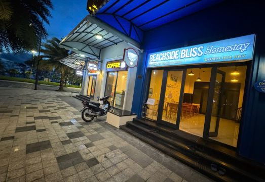 Beachside Bliss Exterior