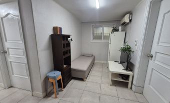 Itaewon Share House