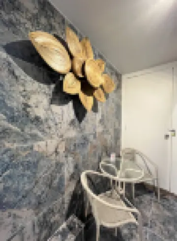 الي هاوس باتونج