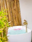 บ้านไร่ปราณบุรีรีสอร์ท - รีสอร์ท