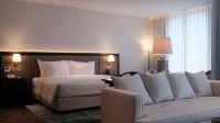 THE GRAND DRAGON HOTEL