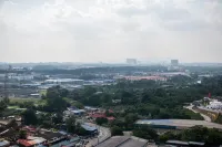 Comfy 3BR Apt @ KSL Daya Near IKEA Tebrau, Parking