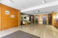 Mounts Bay Stay 2 Bedroom Apt - Kings Park - Free Parking