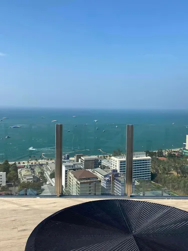 รูปภาพของThe base central pattaya