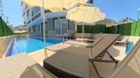Hillfort Suites Apartotel - piscina
