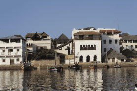 LAMU HOUSE