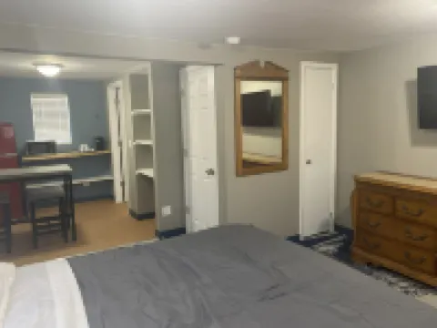 Cabins on Main Longmont