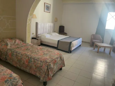 Hotel Mezri Hotels in 