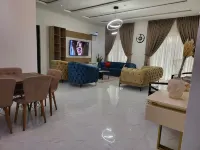 Mauxworth Homes and Apartments