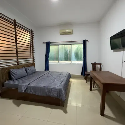 White Castle Hotel Hoteles cerca de Centro Artisans d'Angkor