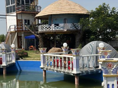 Heaven's Luxury Lakeview Resorts