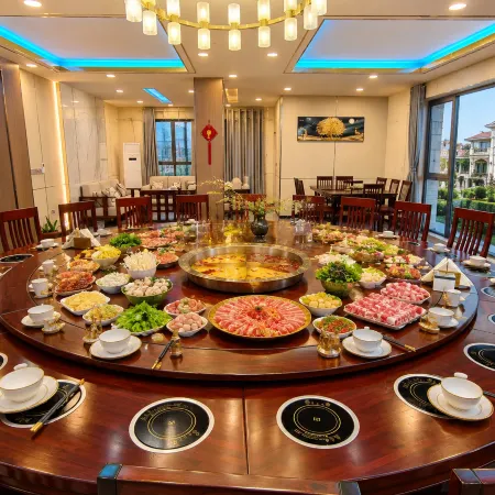 Junhao Luxury Hotel