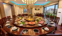 Junhao Luxury Hotel