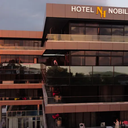 HOTEL NOBILIS HALL