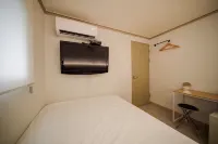 J5 Hostel - Posadas