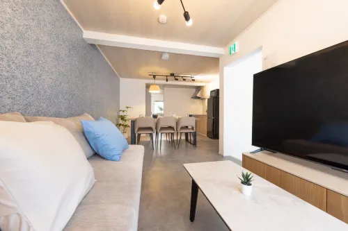 Nagoya 17 min/3 BR/14 guests/2 showers/2 toilets - فلل