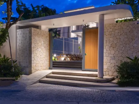 Nhan Stay Отели рядом с достопримечательностью «Hue Notre Dame Cathedral»