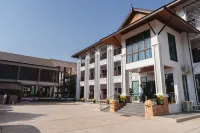 Sand & River Hotel